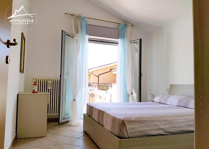 Apartman Fronte Mare Cologna Cod Rc2 *